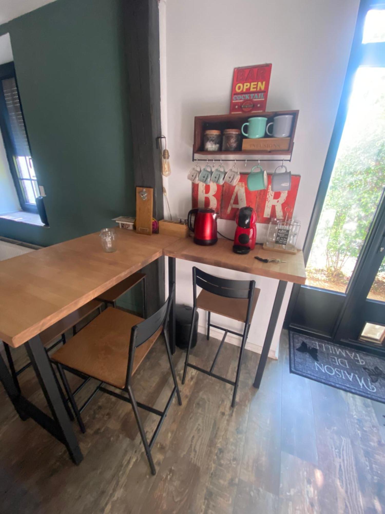Une Ferme En Ville Bron Ngoại thất bức ảnh